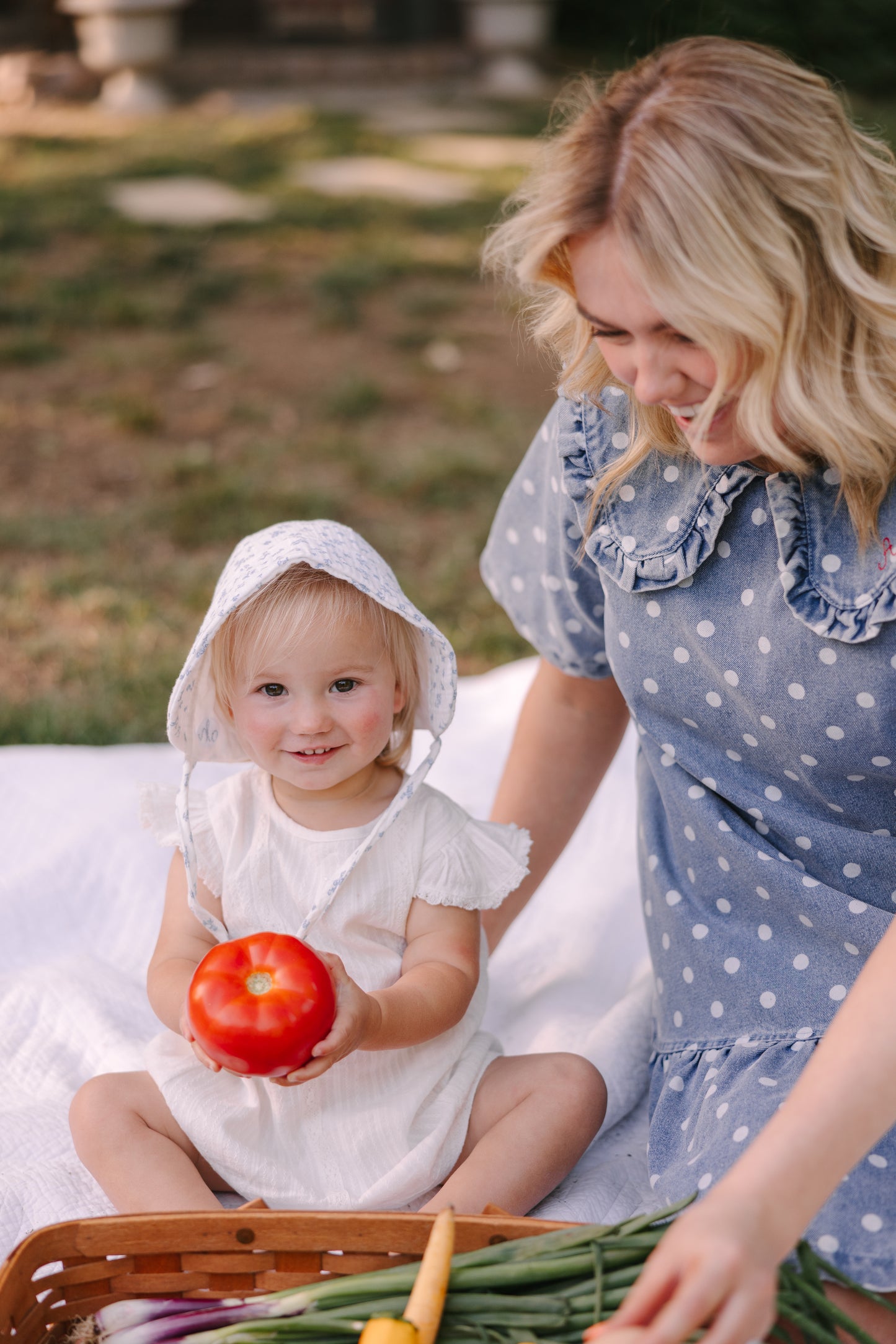 Baby Blues Bonnet