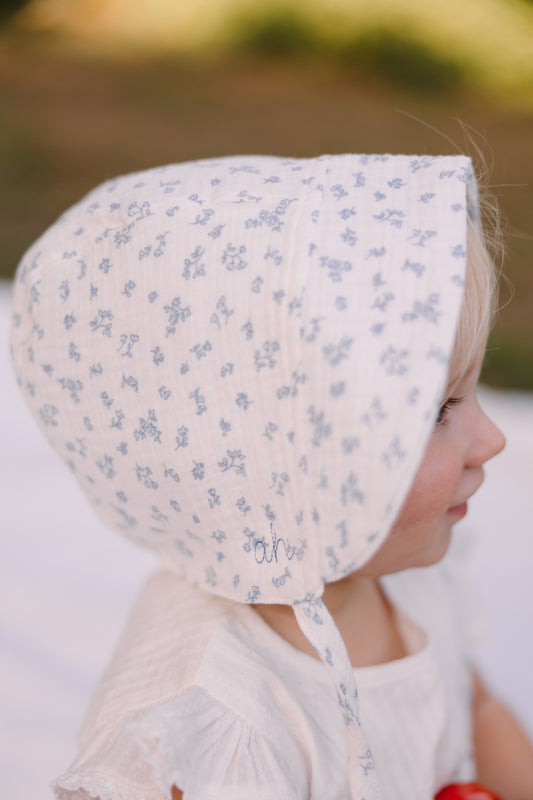 Baby Blues Bonnet